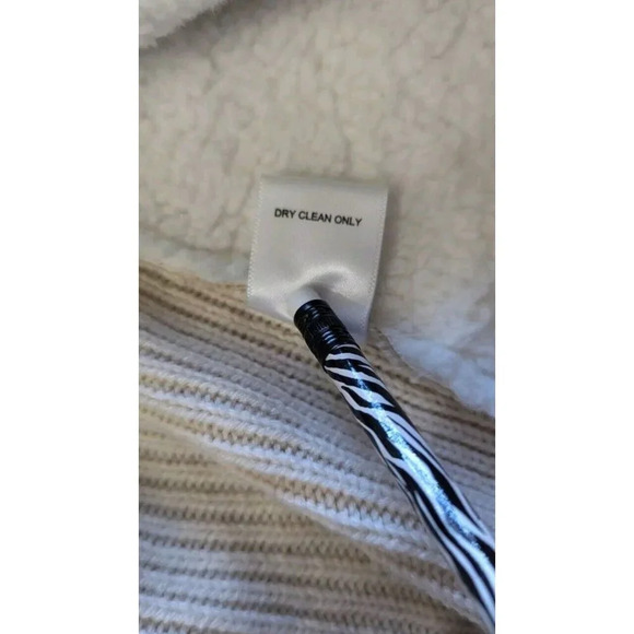 Sienna Sage Beige Women's Faux Fur Soft Open Front Cardigan Sweater Size 2X - Picture 5 of 7